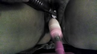 Ebony mamaTxxx using her erocilator with sex machine pt.1