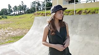 Sex Vibrator in Public Skate Park