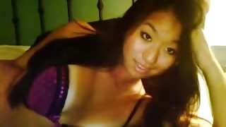 Asian Filipina Tits on Webcam